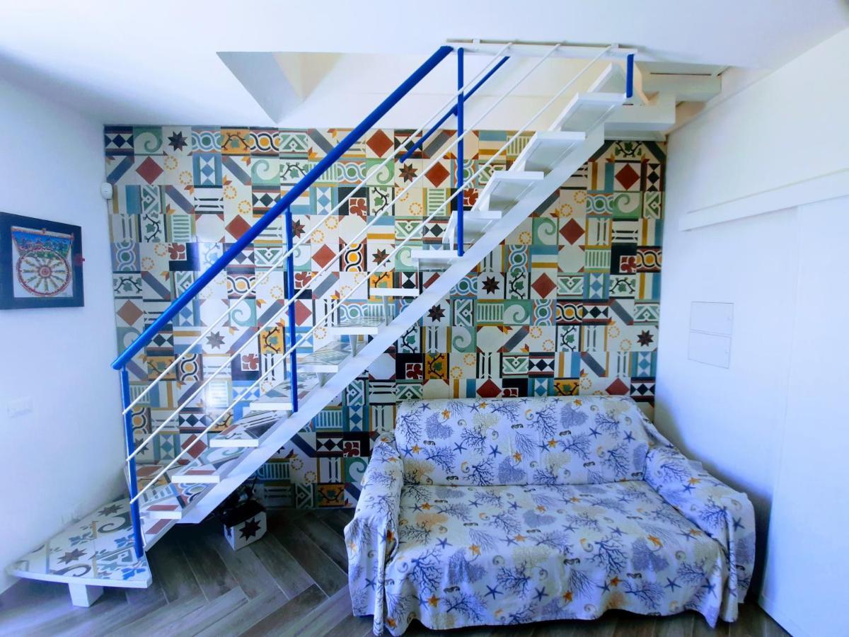 Apartamento Seafront House Gabbiano Azzurro Santa Flavia Exterior foto