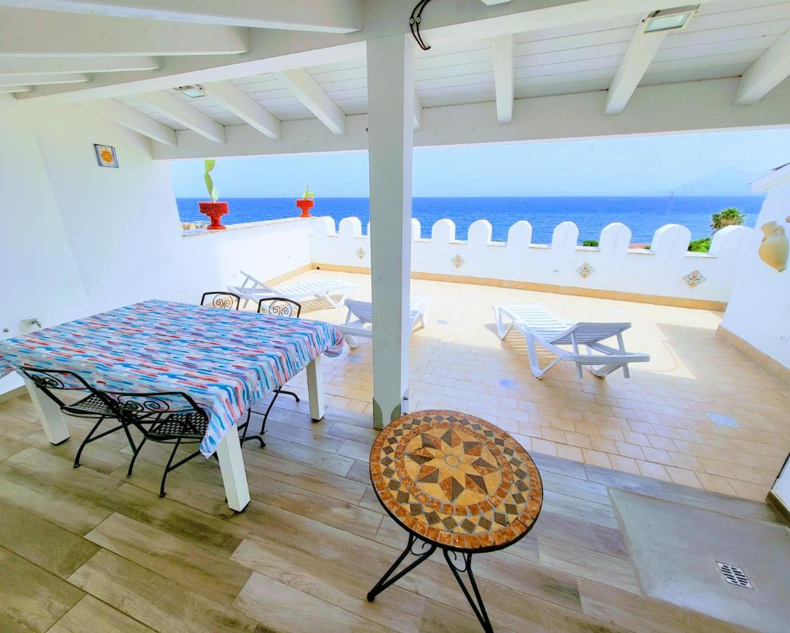 Apartamento Seafront House Gabbiano Azzurro Santa Flavia Exterior foto
