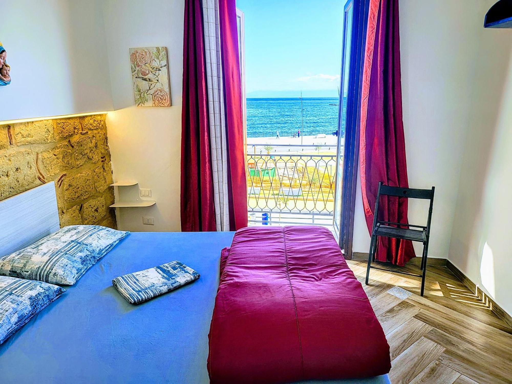 Apartamento Seafront House Gabbiano Azzurro Santa Flavia Exterior foto