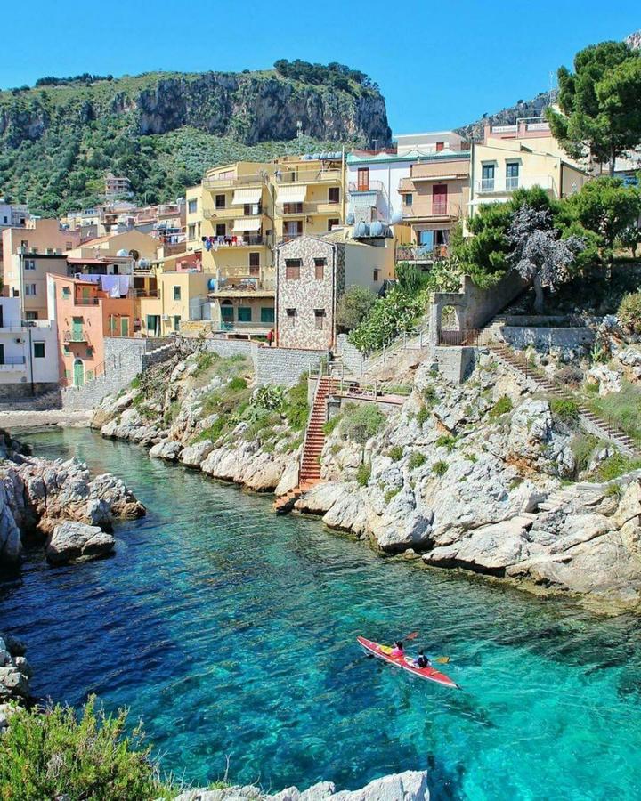 Apartamento Seafront House Gabbiano Azzurro Santa Flavia Exterior foto