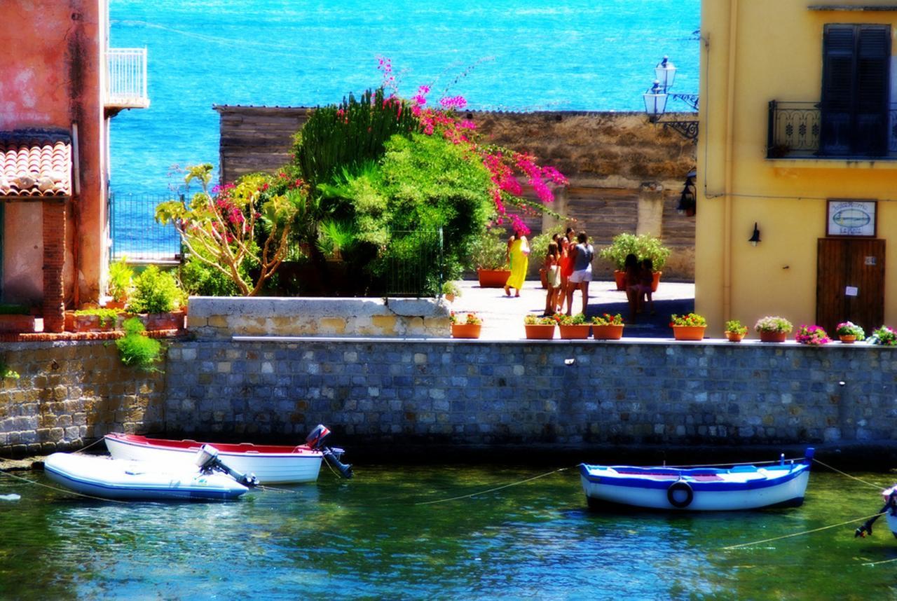 Apartamento Seafront House Gabbiano Azzurro Santa Flavia Exterior foto